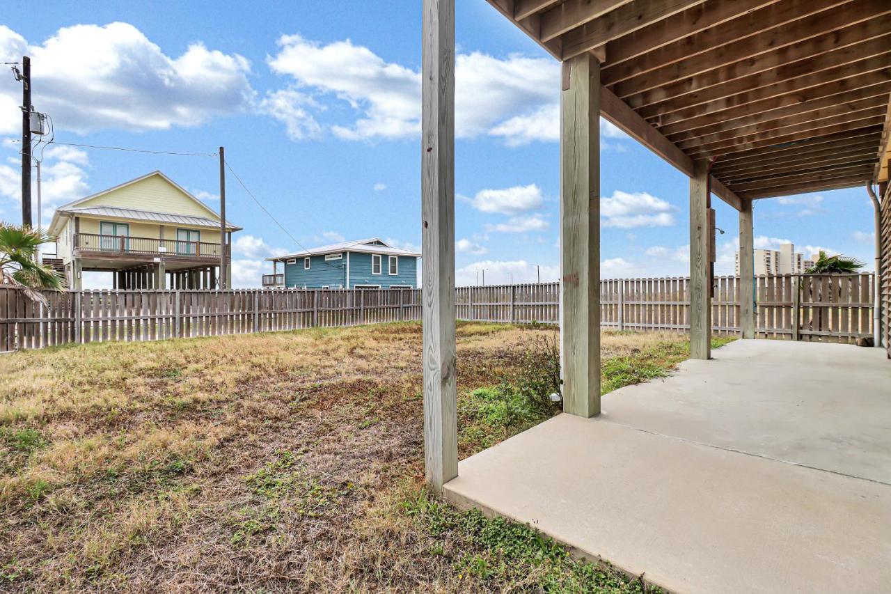 The Blue Pelican Corpus Christi Exterior photo